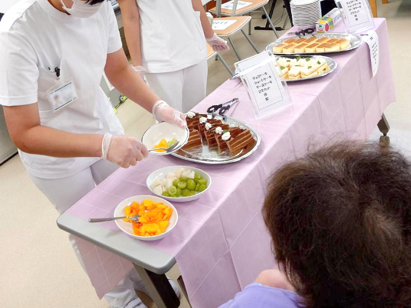 デザートバイキング